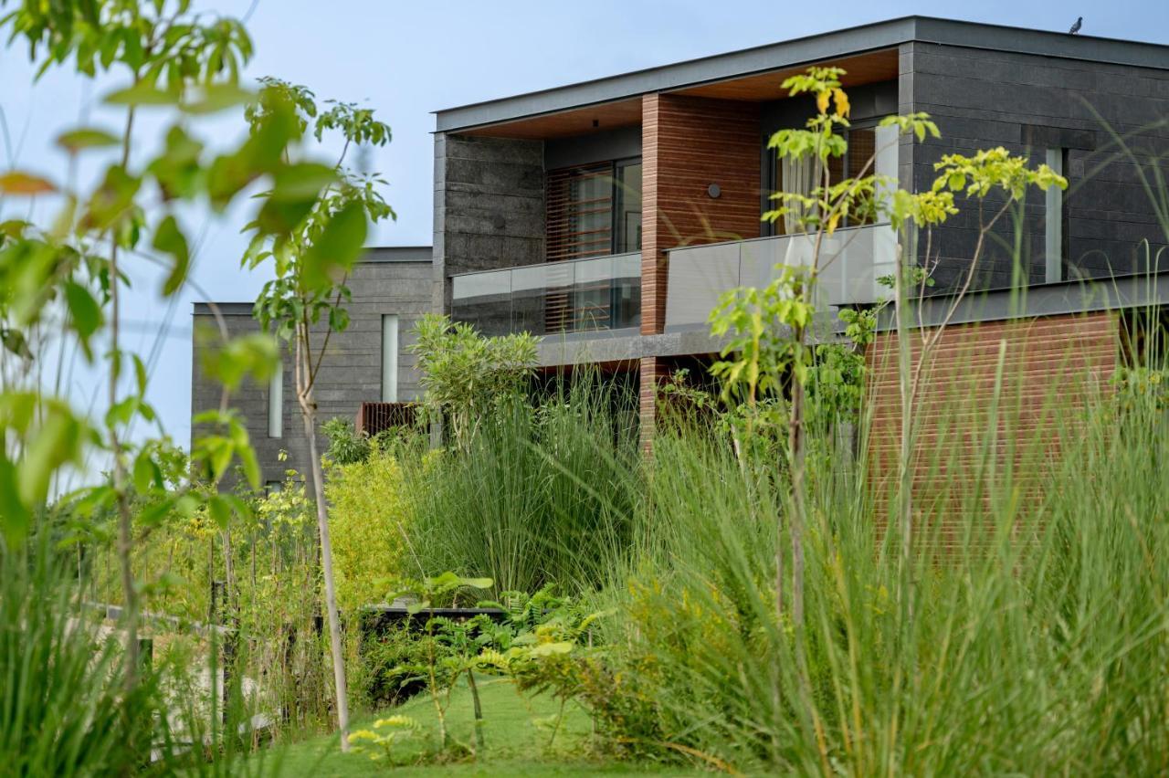 Hotel Mysa Zinc Journey By The Fern, Nani Devati Sānand Exterior foto