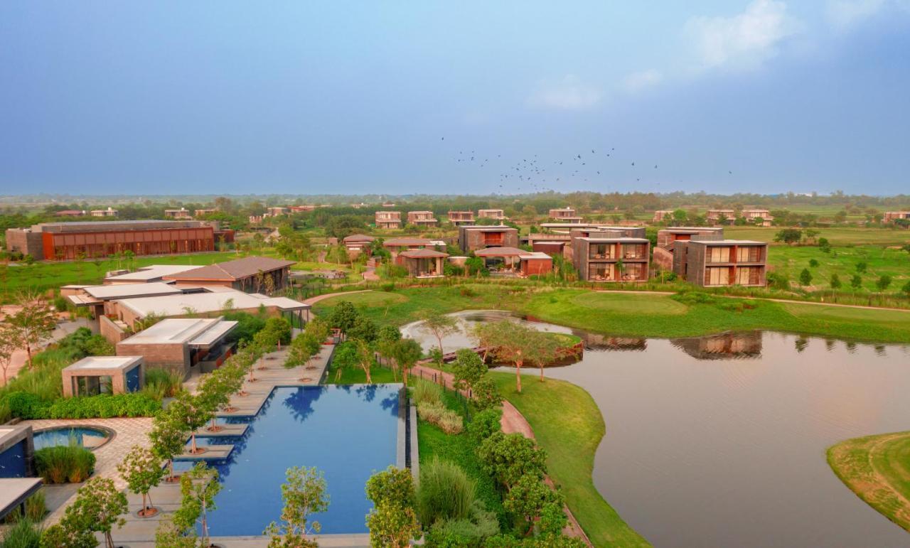 Hotel Mysa Zinc Journey By The Fern, Nani Devati Sānand Exterior foto